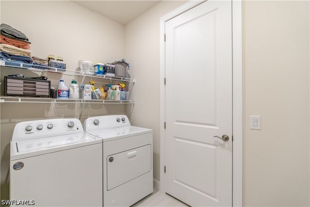 6727 Pennyroyal DR, Naples, FL 34114