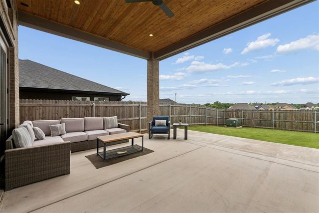 507 Basin Way, Norman, OK 73069