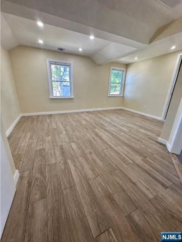 337 1st Street 2, Saddle Brook, NJ 07663