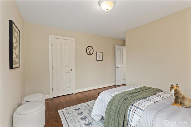 2211 204th Place NE, Sammamish, WA 98074