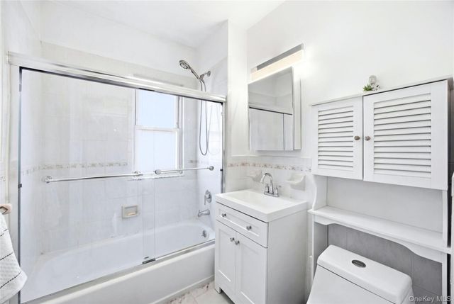 14740 33rd Avenue, Flushing, NY 11354