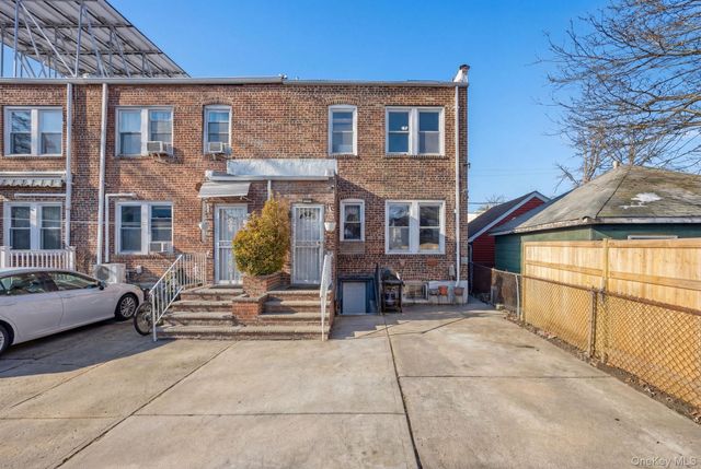 14740 33rd Avenue, Flushing, NY 11354