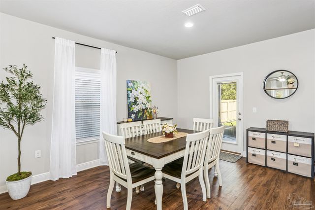 3674 Hawks Landing Cir, Pace, FL 32571