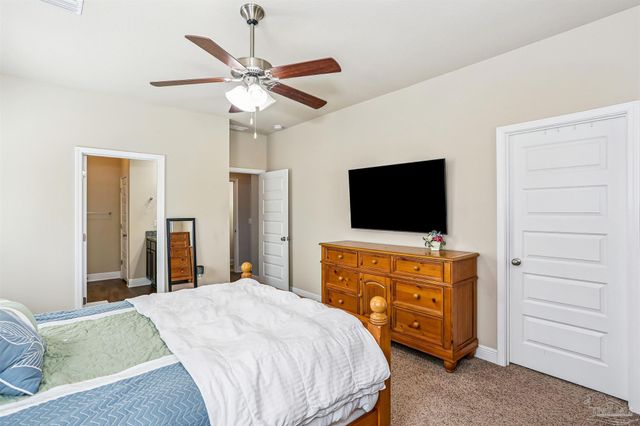 3674 Hawks Landing Cir, Pace, FL 32571