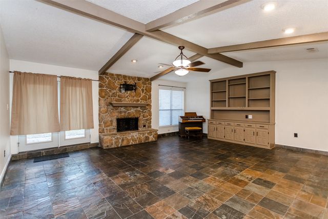 5602 Kingstree Court, Arlington, TX 76017