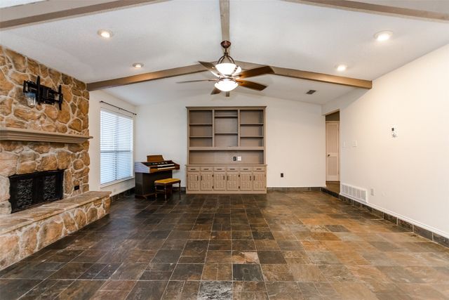 5602 Kingstree Court, Arlington, TX 76017