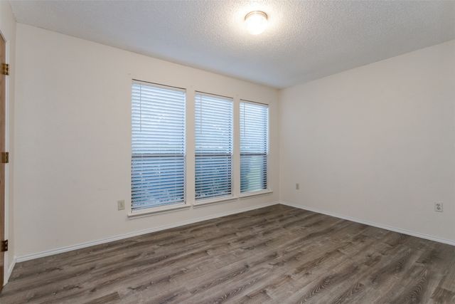 5602 Kingstree Court, Arlington, TX 76017