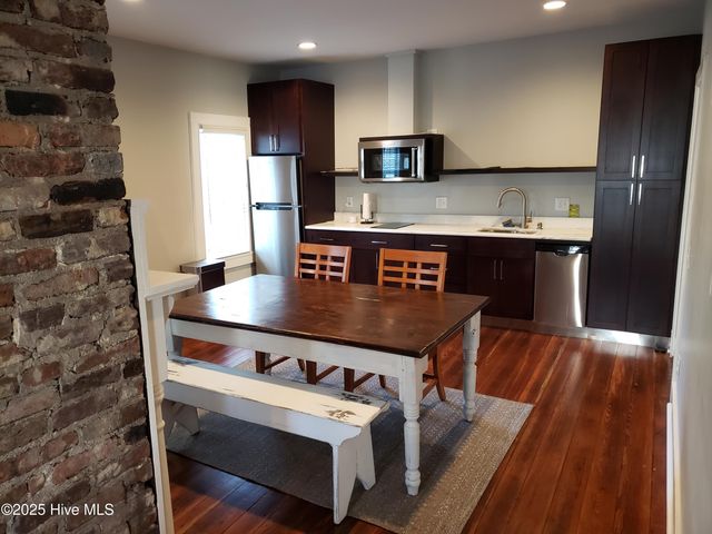 414 Orange Street A, Wilmington, NC 28401