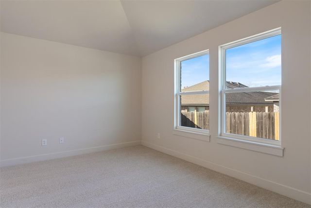 457 Vista Drive, Yukon, OK 73099