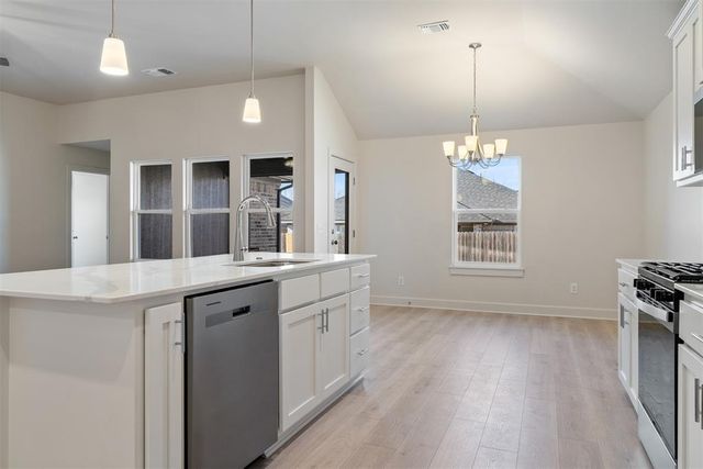 457 Vista Drive, Yukon, OK 73099