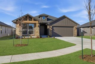 457 Vista Drive, Yukon, OK 73099