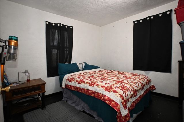 27 1st St, Smith, PA 15078