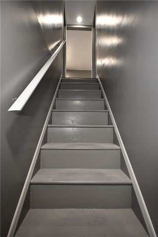 27 1st St, Smith, PA 15078