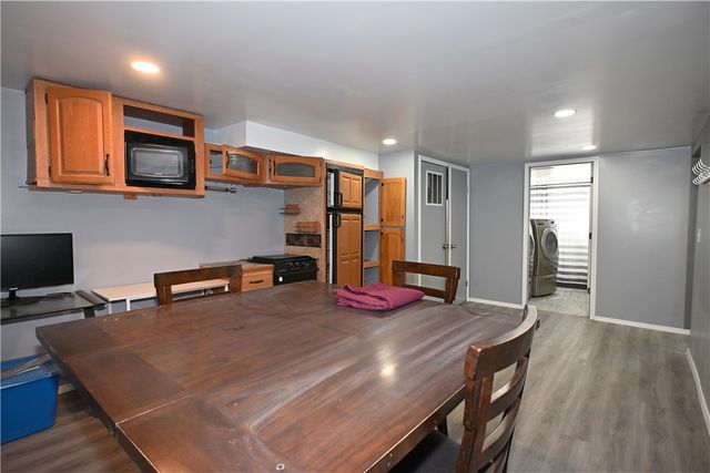 27 1st St, Smith, PA 15078