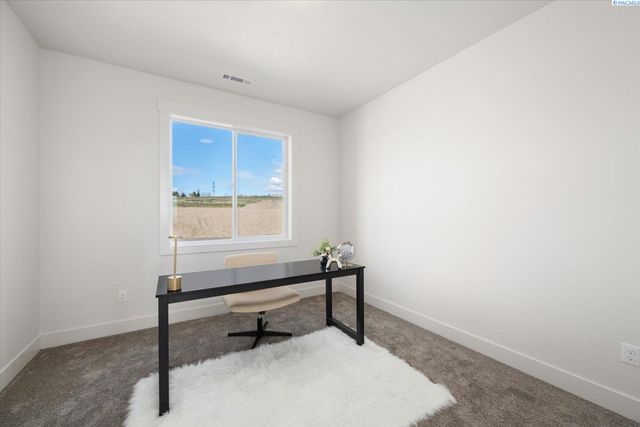 4280 W Brant Rd Pr Nw # A, Benton City, WA 99320