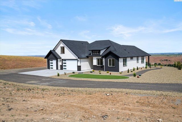 4280 W Brant Rd Pr Nw # A, Benton City, WA 99320