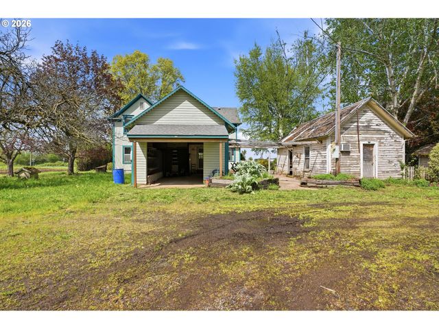 8962 S HEINZ Rd, Canby, OR 97013