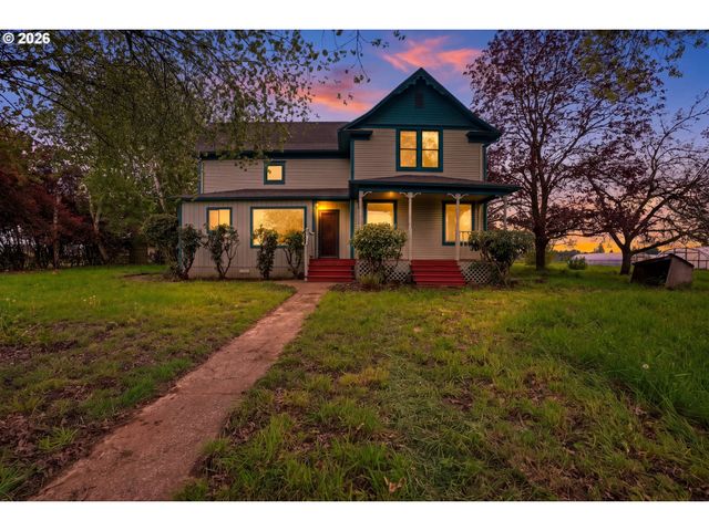 8962 S HEINZ Rd, Canby, OR 97013