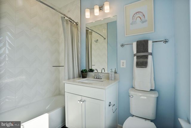 42104 HAZEL GROVE TERRACE, Ashburn, VA 20148