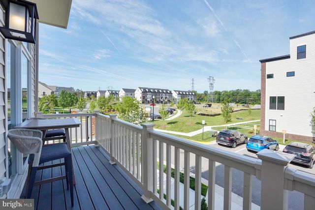 42104 HAZEL GROVE TERRACE, Ashburn, VA 20148