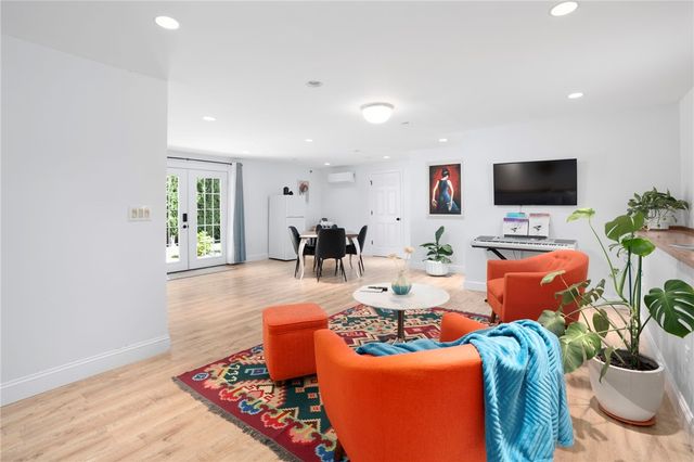 51 River Avenue, West Warwick, RI 02893
