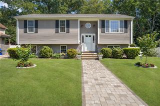 51 River Avenue, West Warwick, RI 02893
