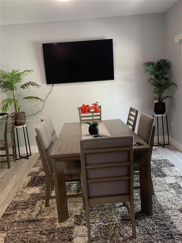 10902 NW 83rd St 216, Doral, FL 33178