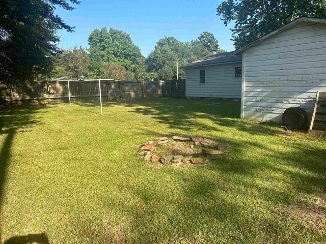 702 King Ave, Searcy, AR 72143