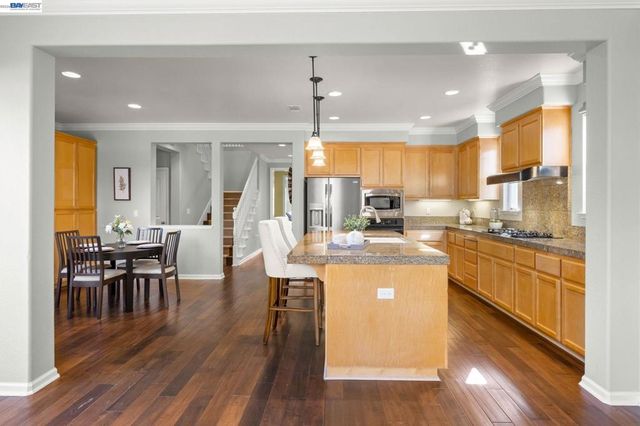 3132 Ashbrook Ln, San Ramon, CA 94582