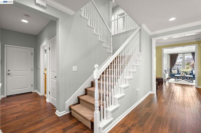 3132 Ashbrook Ln, San Ramon, CA 94582