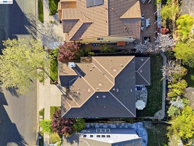 3132 Ashbrook Ln, San Ramon, CA 94582