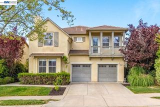 3132 Ashbrook Ln, San Ramon, CA 94582