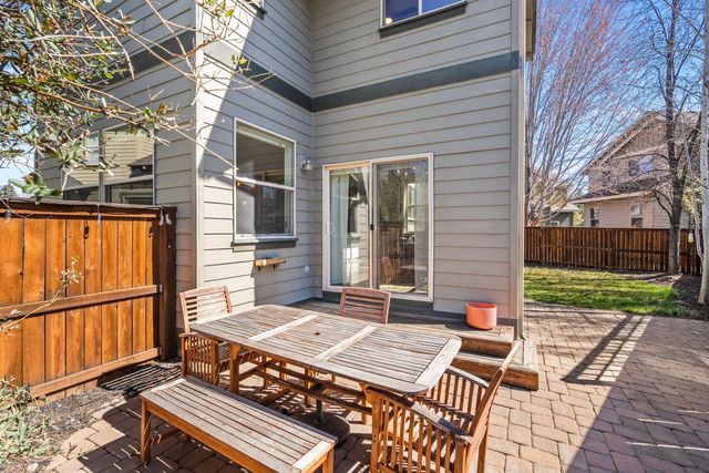 63063 Angler Avenue, Bend, OR 97703