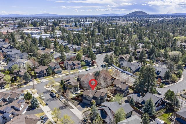 63063 Angler Avenue, Bend, OR 97703