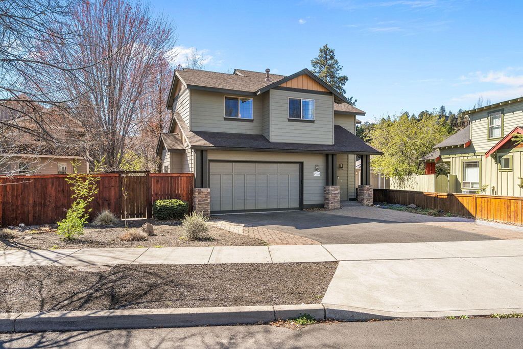 63063 Angler Avenue, Bend, OR 97703