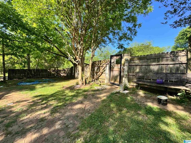 1131 13TH AVENUE N, Bessemer, AL 35020