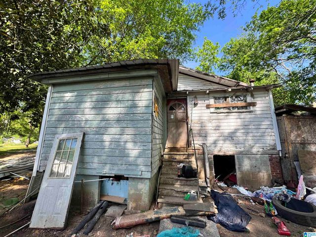 1131 13TH AVENUE N, Bessemer, AL 35020