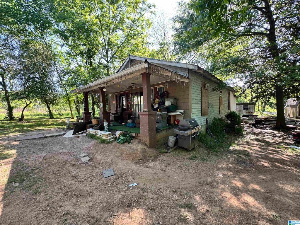 1131 13TH AVENUE N, Bessemer, AL 35020