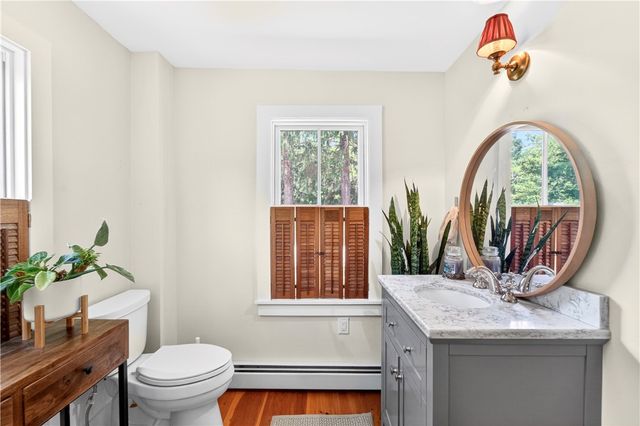 108 Oak Street, Hopkinton, RI 02804