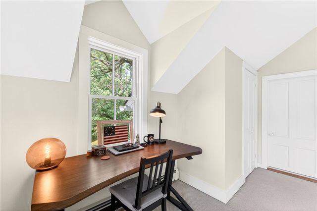 108 Oak Street, Hopkinton, RI 02804