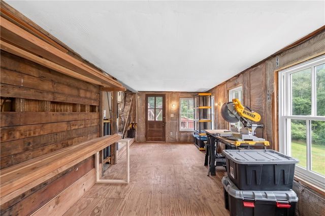 108 Oak Street, Hopkinton, RI 02804