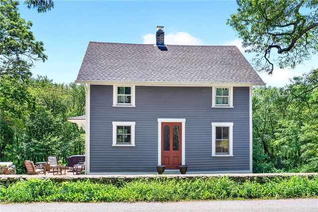 108 Oak Street, Hopkinton, RI 02804