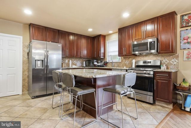 1111 HARRIETT RD, Huntingdon Valley, PA 19006