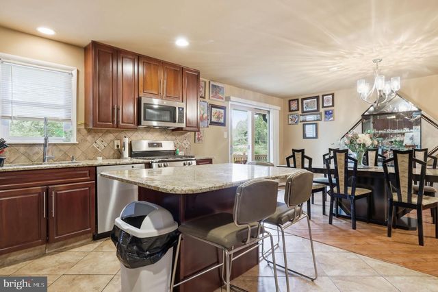 1111 HARRIETT RD, Huntingdon Valley, PA 19006