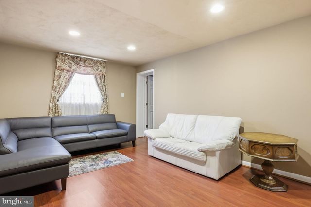 1111 HARRIETT RD, Huntingdon Valley, PA 19006