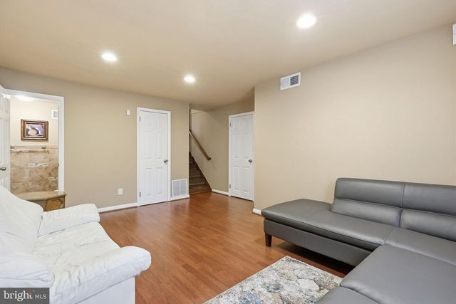 1111 HARRIETT RD, Huntingdon Valley, PA 19006