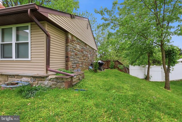 1111 HARRIETT RD, Huntingdon Valley, PA 19006