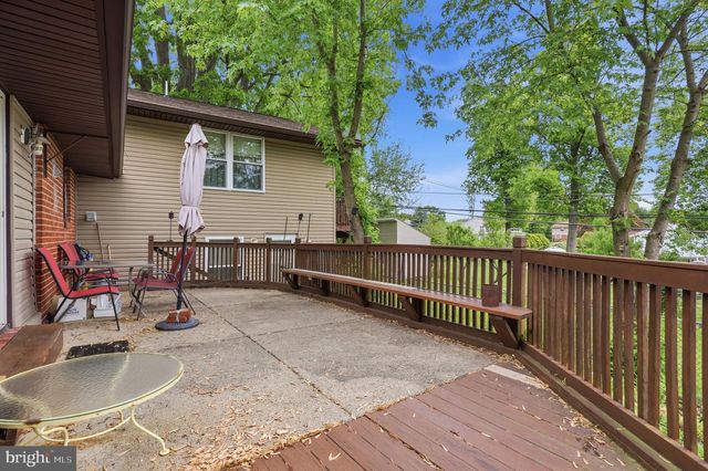 1111 HARRIETT RD, Huntingdon Valley, PA 19006
