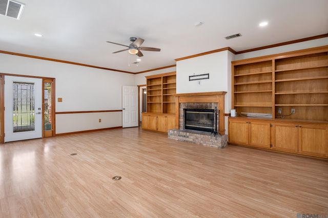 4117 Elizabeth Deborah Dr, Zachary, LA 70791