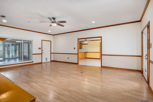 4117 Elizabeth Deborah Dr, Zachary, LA 70791